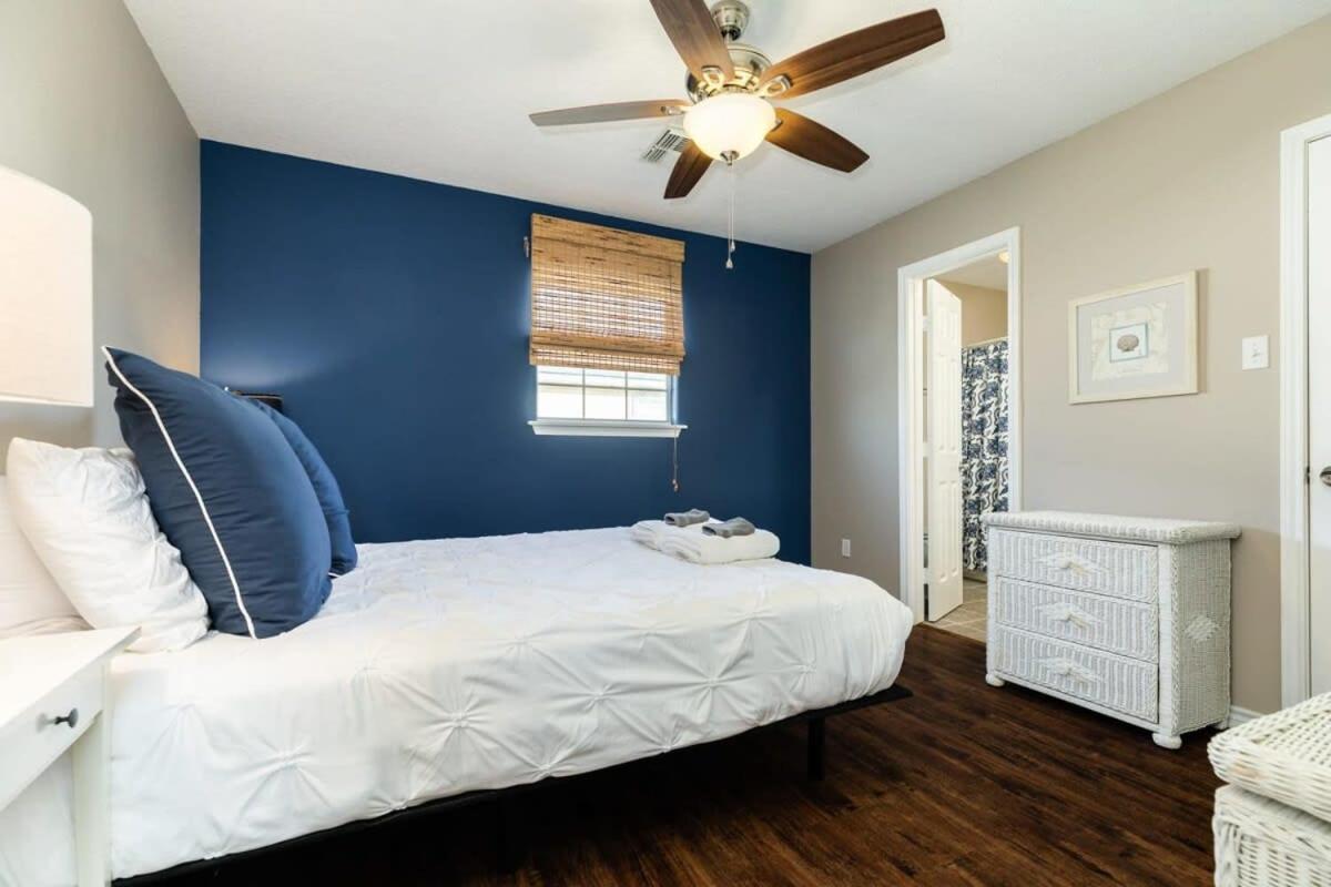 Casa De Las Olas - Huge Fenced Yard, Massive Outdoor Shower, Great Breezes From Deck! Surfside Beach Exterior photo