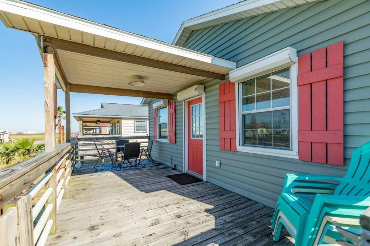 Casa De Las Olas - Huge Fenced Yard, Massive Outdoor Shower, Great Breezes From Deck! Surfside Beach Exterior photo